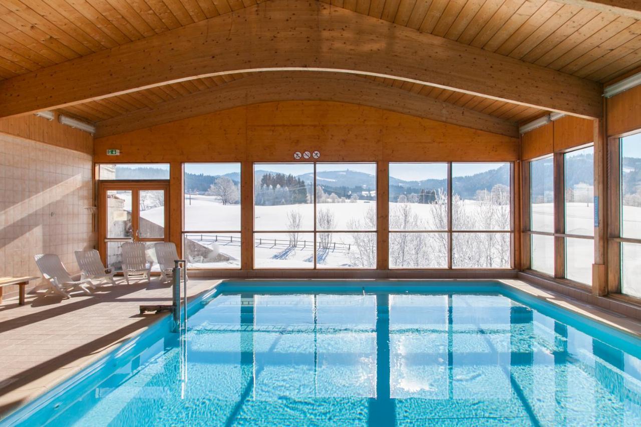 Residence Les Clarines Ле-Русс Екстер'єр фото